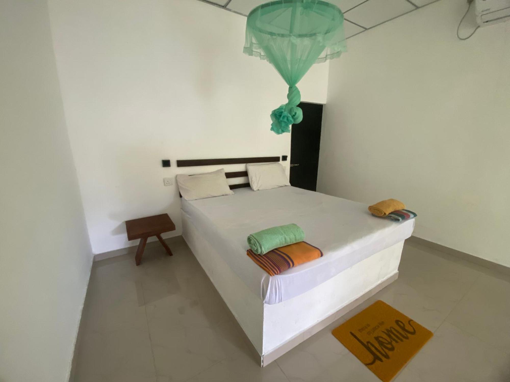 Paramount Safari Cottage Udawalawe Exterior photo